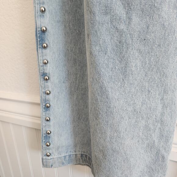 House of Harlow Women's size 6 Studded High Rise Light Wash Wide Leg Jeans‎ New - Picture 5 of 6